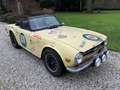 Triumph TR6 2.5 Overdrive Roadster GETUNED RALLY OBJECT Yellow - thumnbnail 19