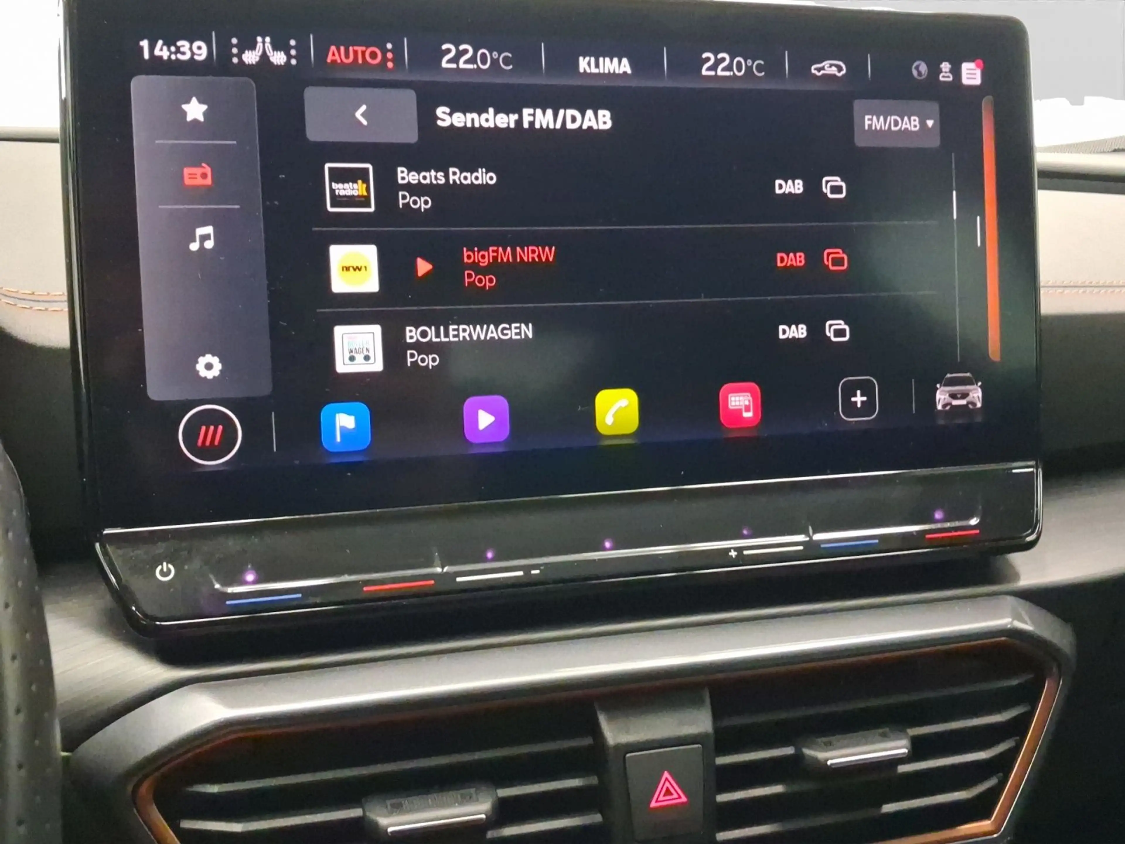 CUPRA Formentor 2.0 TSI DSG 4D VZ PDC+eKLAPPE DCC LM19 — photo 14