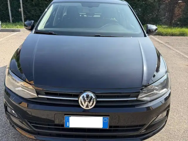 Volkswagen Polo 1.0 - NEOPATENTATI - 12 MESI DI GARANZIA -