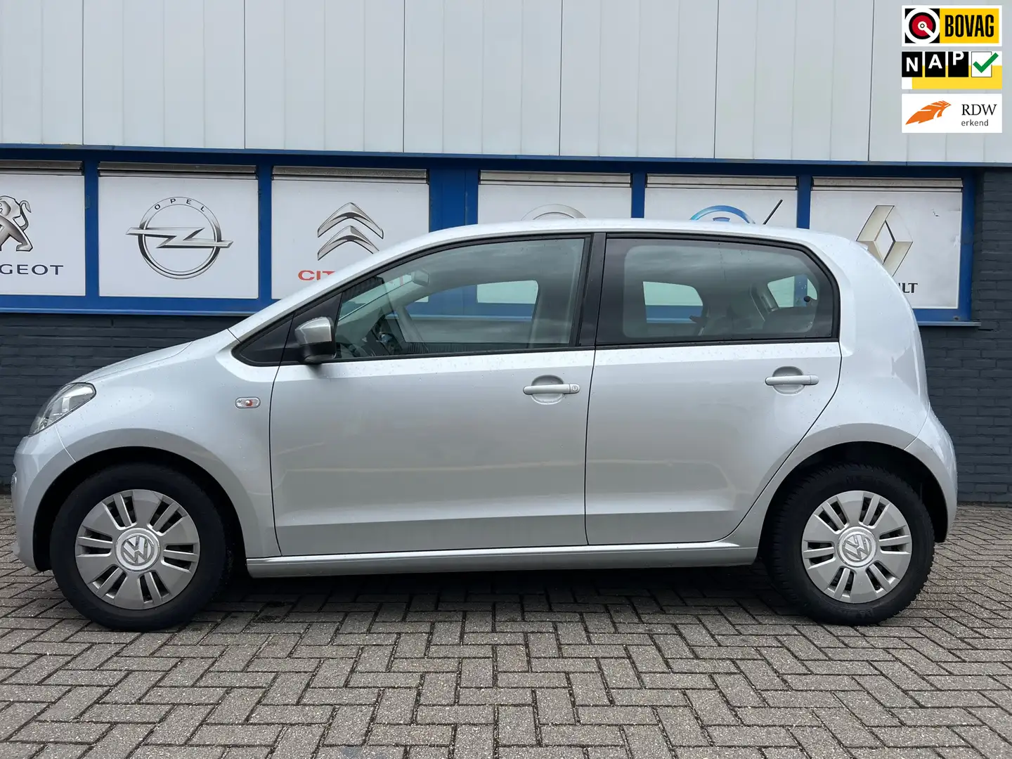 Volkswagen up! 1.0 move up! BlueMotion 09-2015 NWE.APK 5695EU Grijs - 1