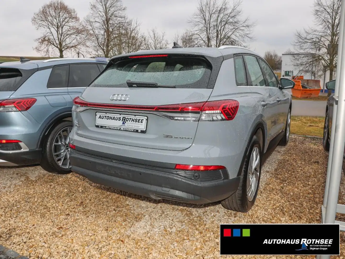 Audi Q4 e-tron 35 LED+NAVI+VC+SITZHEIZUNG+Parkpilot Grau - 2