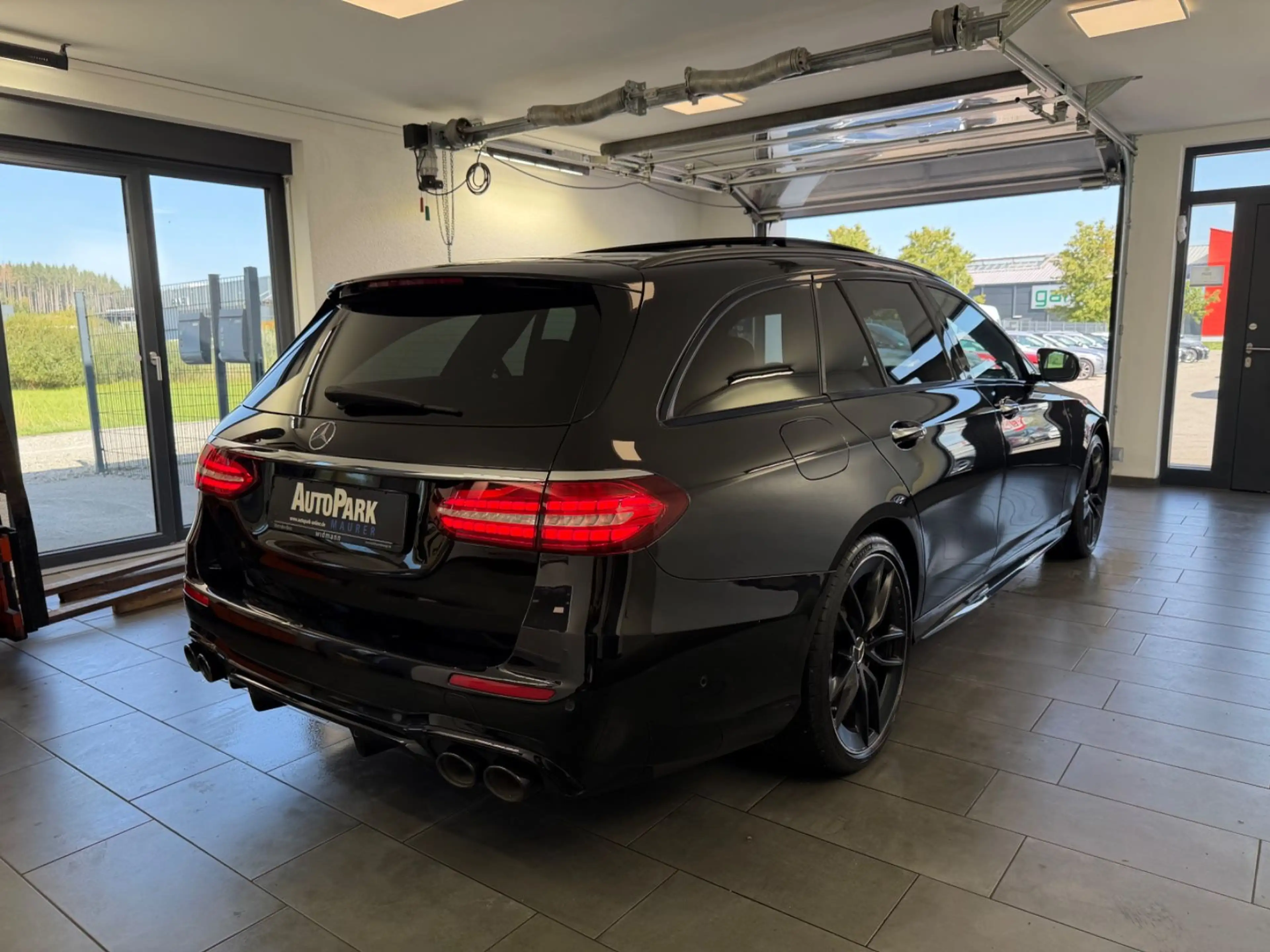 Mercedes-Benz E 53 AMG T 4M+ | DYNAMIC PLUS | PANO | HUD | 360 — photo 5