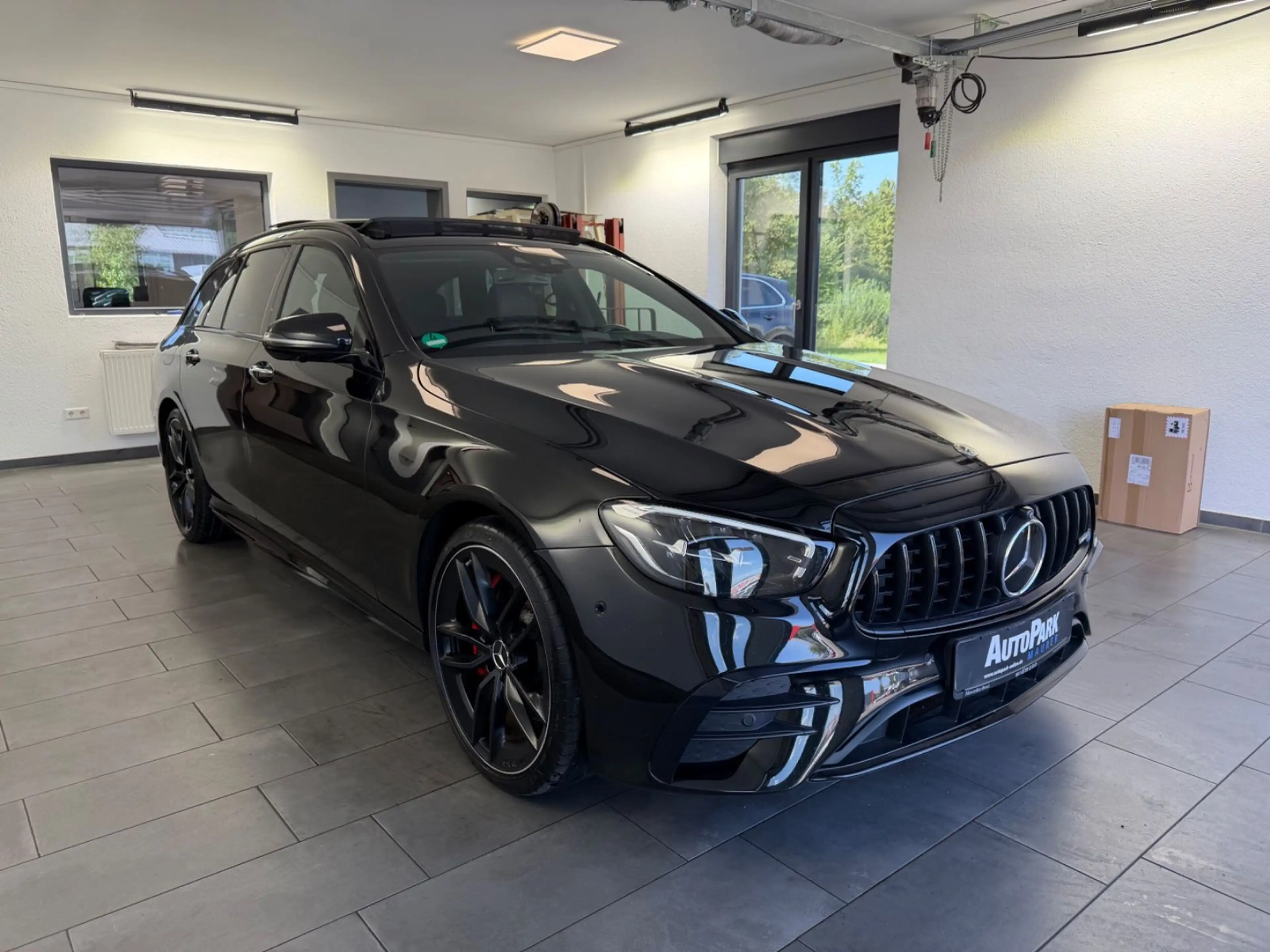 Mercedes-Benz E 53 AMG T 4M+ | DYNAMIC PLUS | PANO | HUD | 360 — photo 4