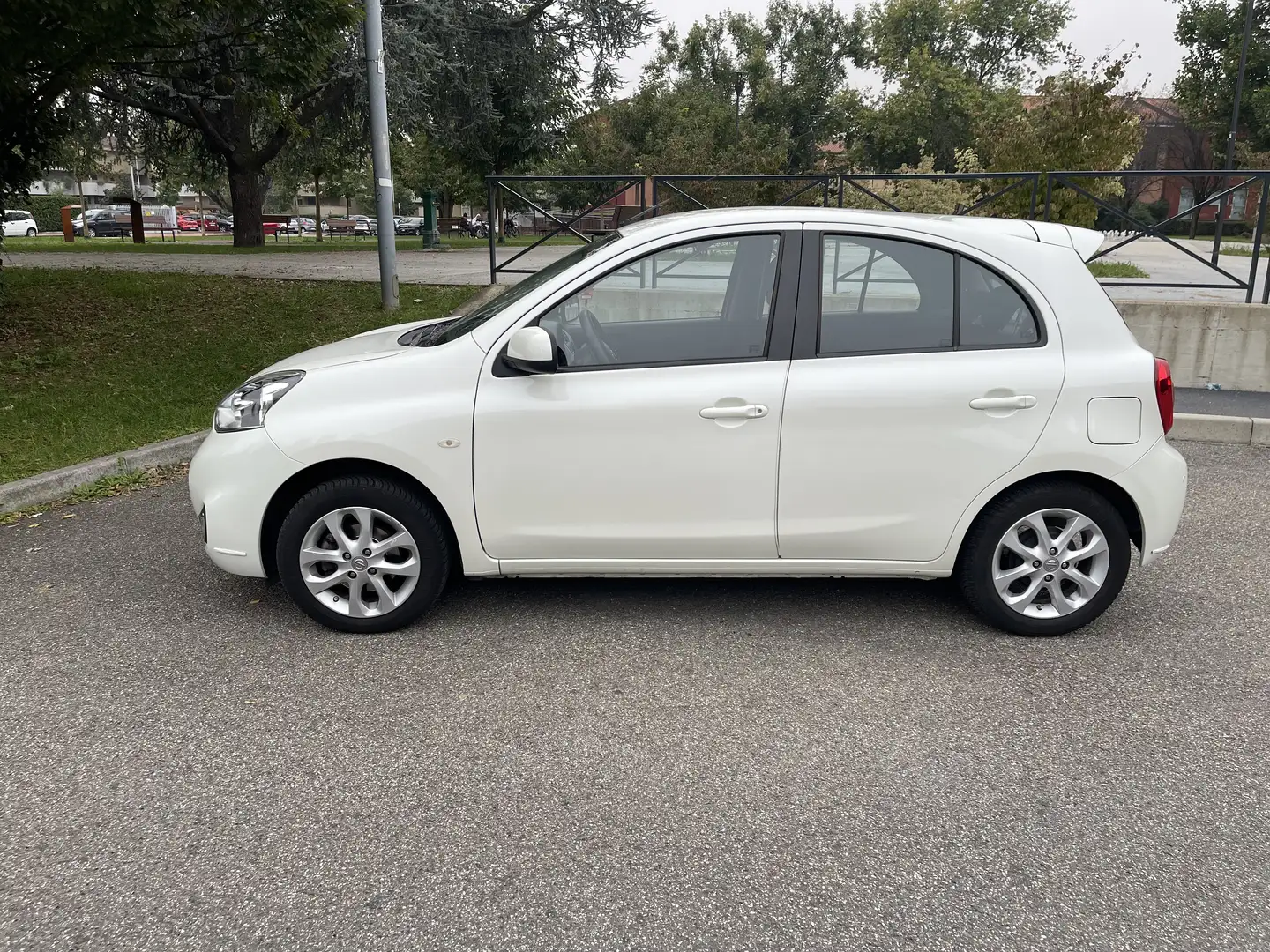 Nissan Micra 1.2 Acenta eco Gpl - TENUTA BENISSIMO - 1