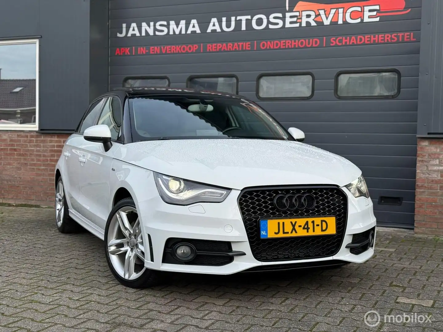 Audi A1 Sportback 1.4 TFSI- S Line APK 2027 PANO /CRUISE/N Weiß - 1