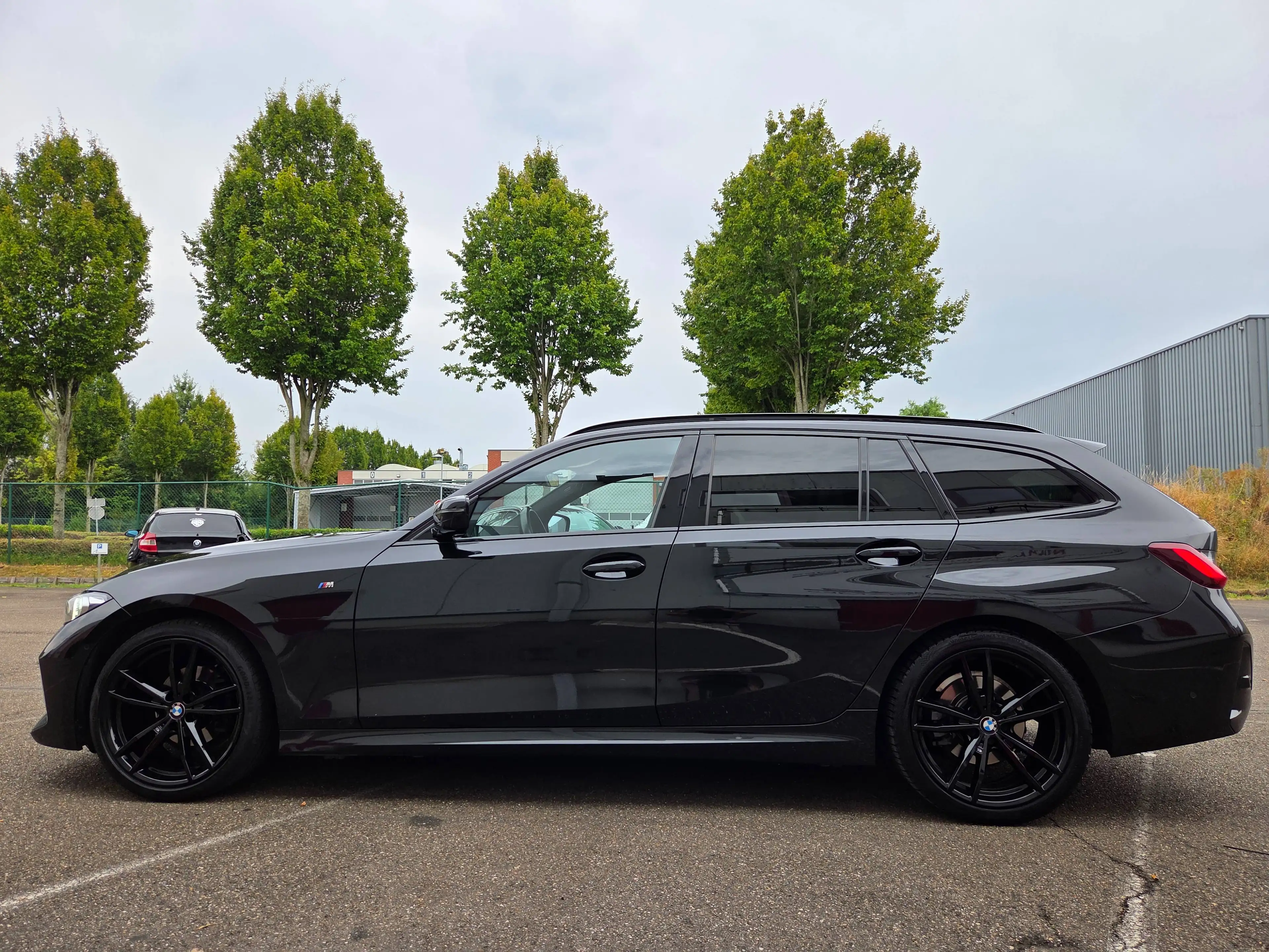 BMW 316 dA MHEV Touring ///M Pack Pano/Cognac Leder/Carplay/Camera — photo 3