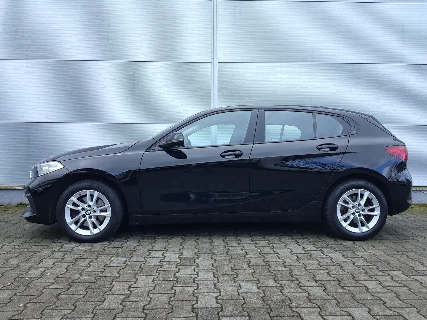 BMW 118 Baureihe 1 Lim. 118 d Advantage+Navi+Top.... Zwart - 1