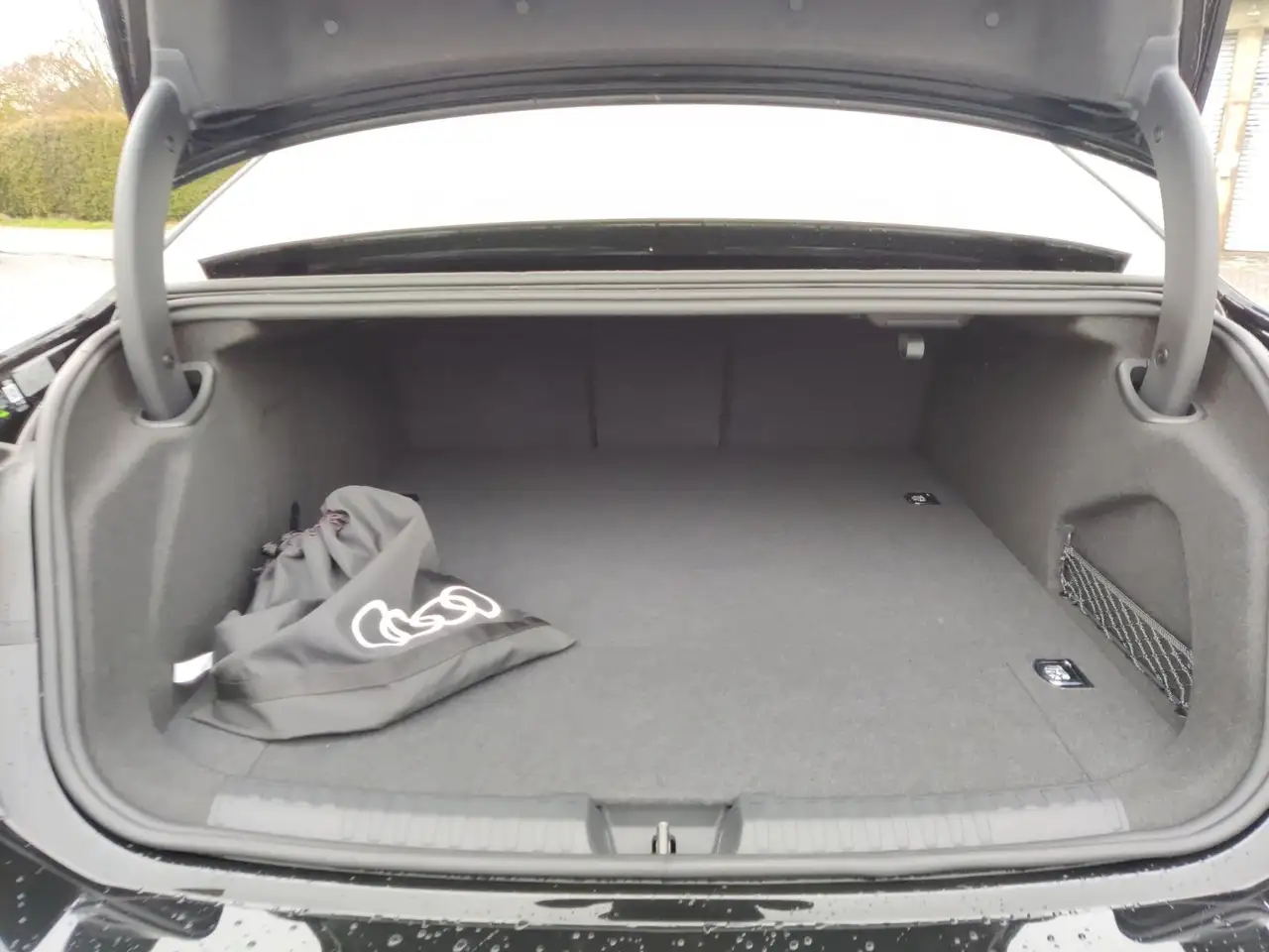 Audi A6 Lim. e-Hybrid quattro 360 KAM PANO 15