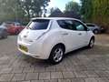 Nissan Leaf Acenta 30 kWh € 2.000,- subsidie | 175 km actierad Wit - thumbnail 2