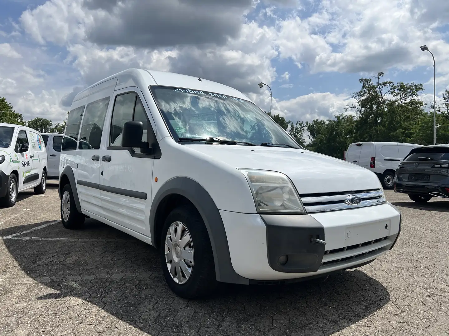 Ford Tourneo Connect LX Kombi lang -7sitzer anhänkuplung doppel Türen Weiß - 2