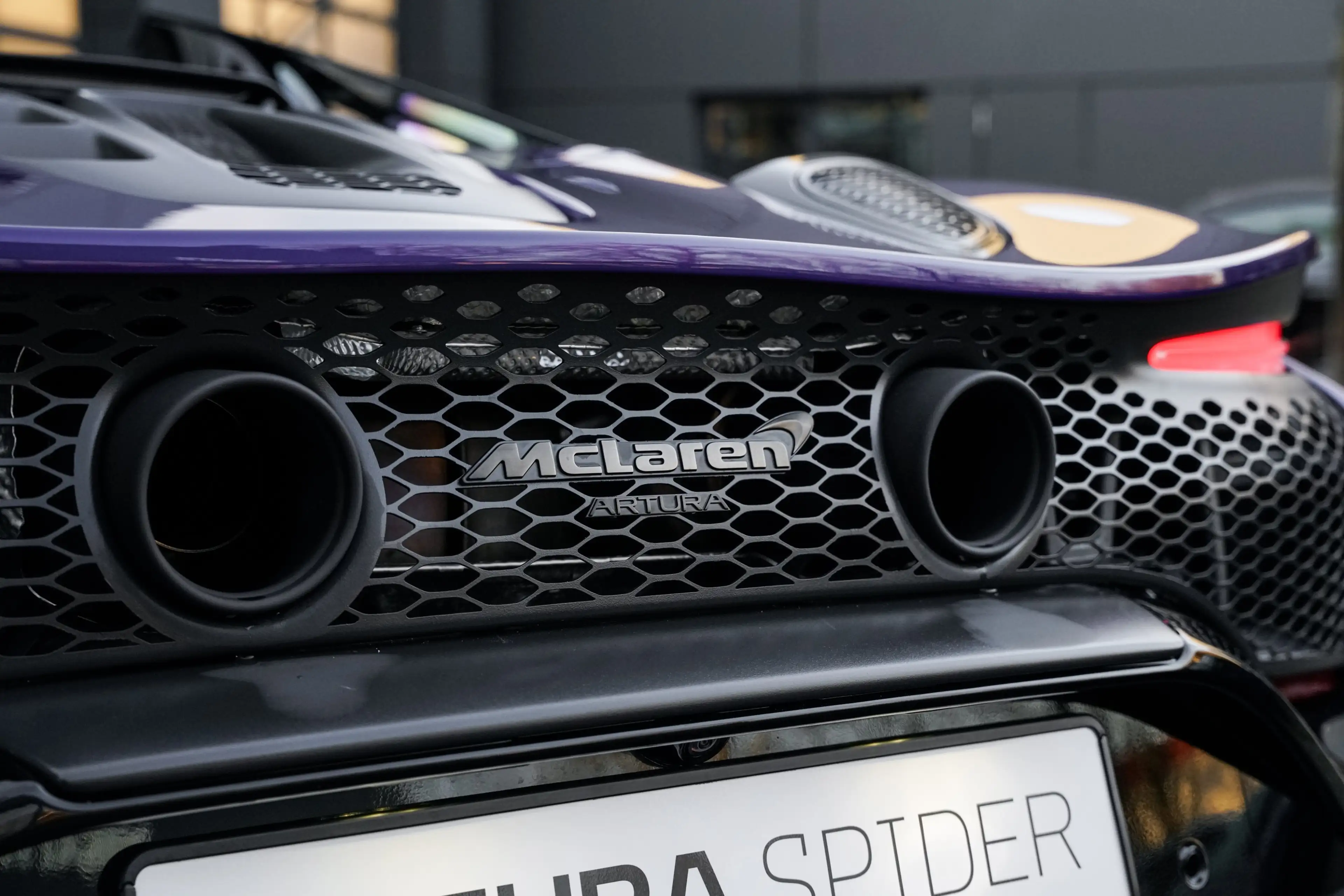 McLaren Artura Spider — photo 10
