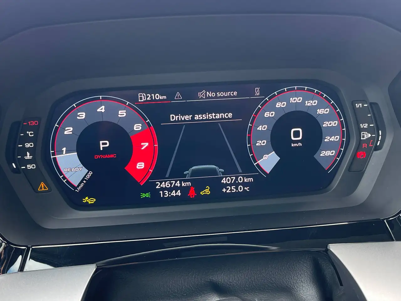 Audi A3 снимка Audi A3