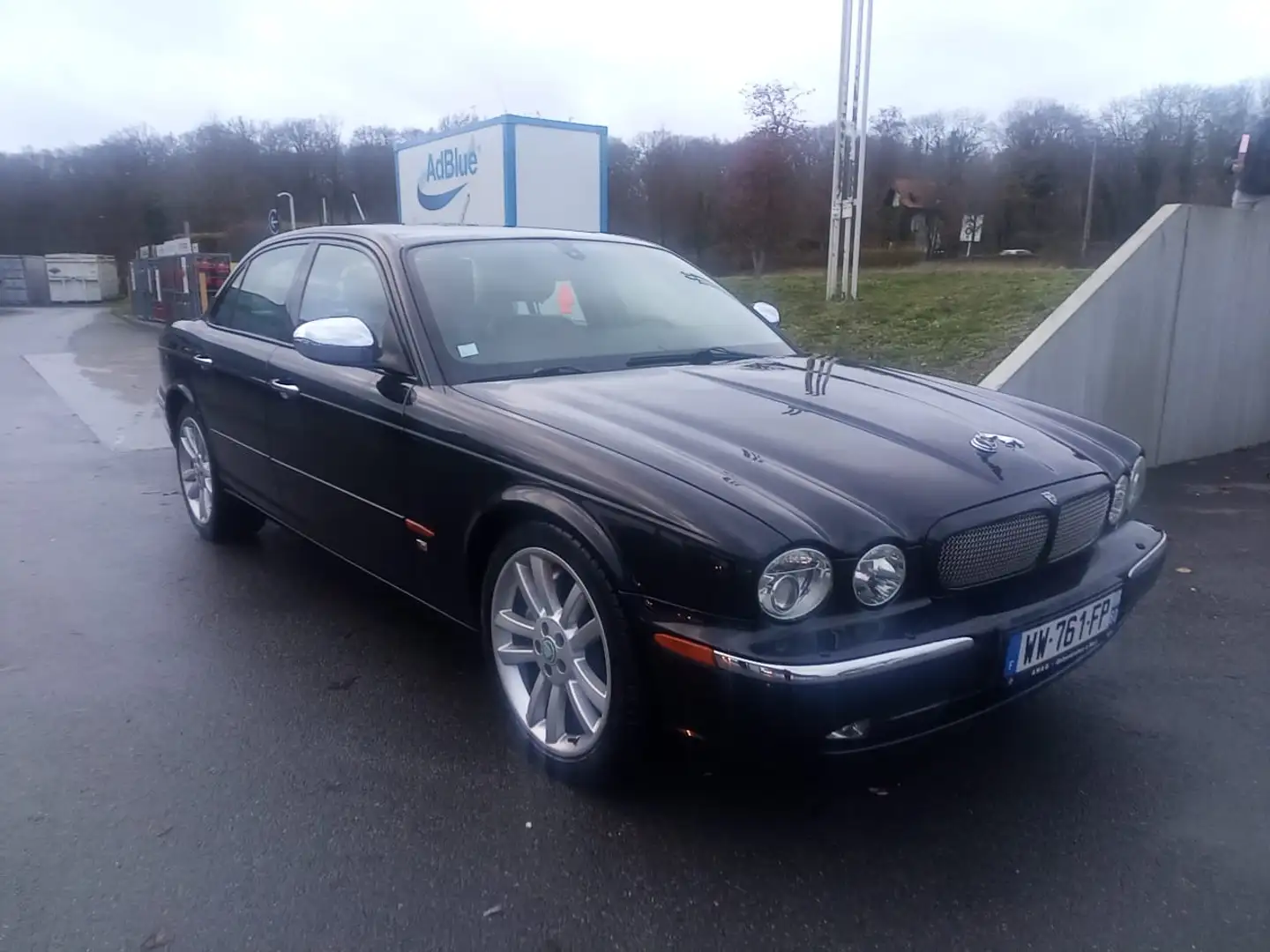 Jaguar XJR XJR 4.2 V8 - 406 A Czarny - 2