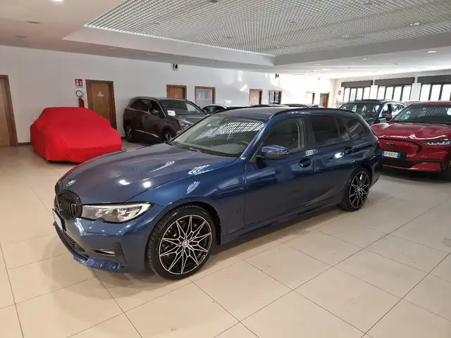 BMW 330 d 48V 286cv xDrive Touring auto Pelle Navi 19”