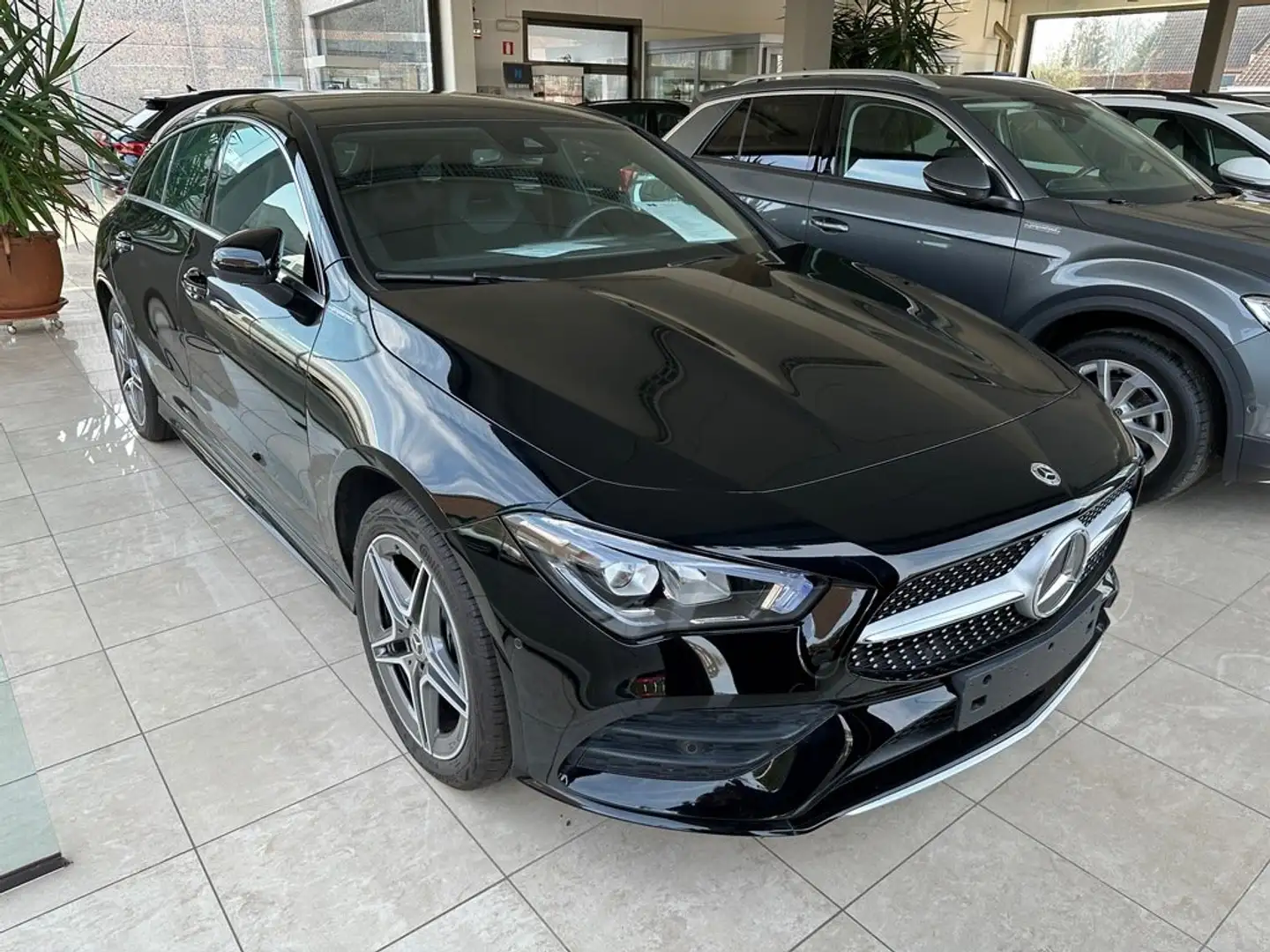 Mercedes-Benz CLA 250 e SB AMG|MBUX GPS|Park-, Spiegel Pack|Stoelverw. Zwart - 1