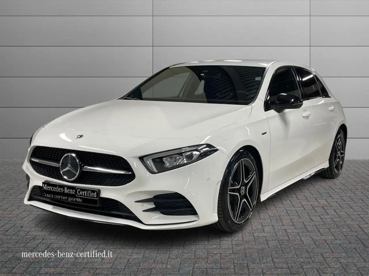 Mercedes-Benz A 180