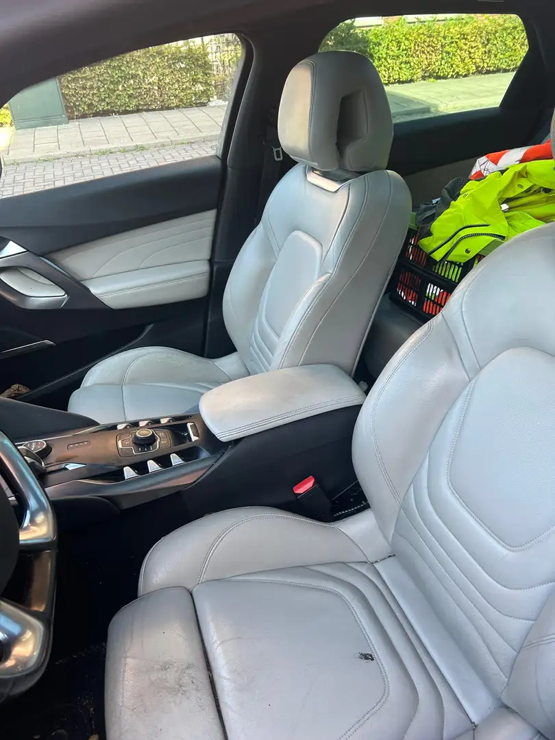 Citroen DS5 DS5 2.0 HDi Sport Chic Wit - 2