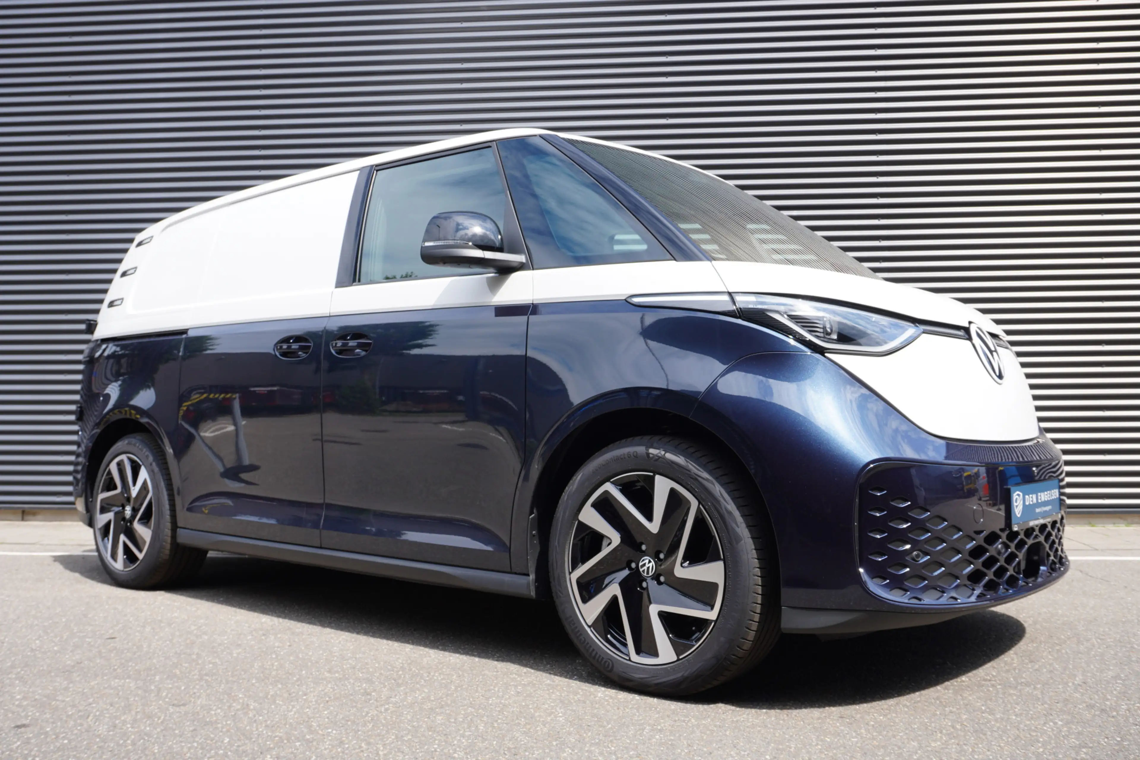 Volkswagen ID. Buzz Cargo ID. Buzz Cargo 340 pk 4-Motion, Bulli Limited Edit — photo 7