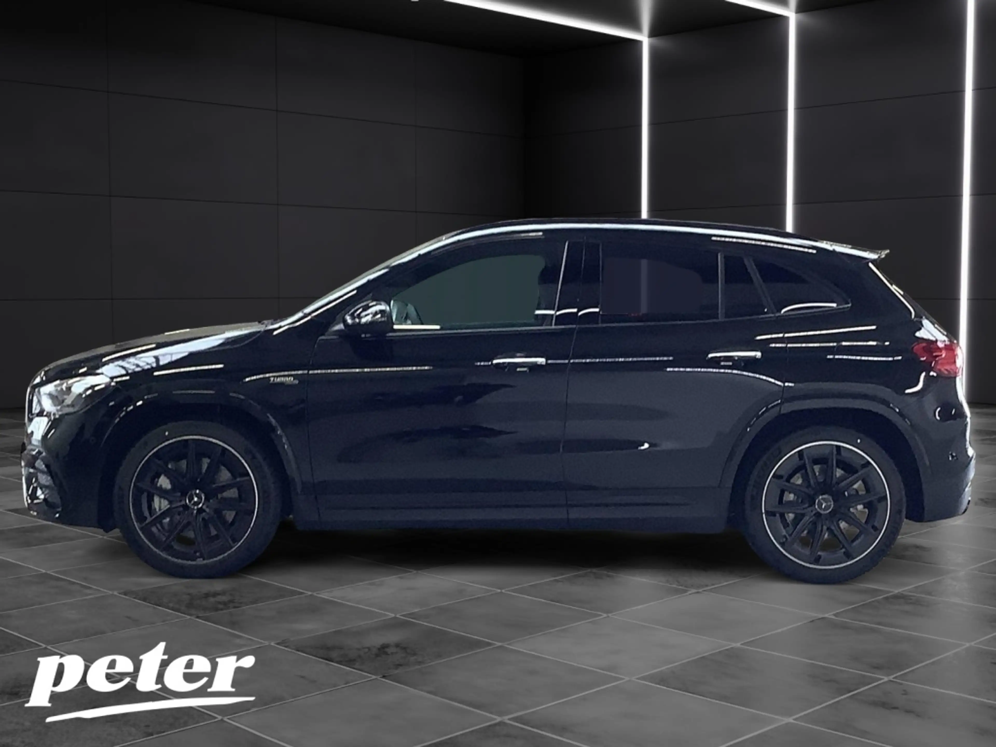 Mercedes-Benz GLA 35 AMG AMG GLA 35 4MATIC NIGHT+20"+MULTIBEAM — photo 2