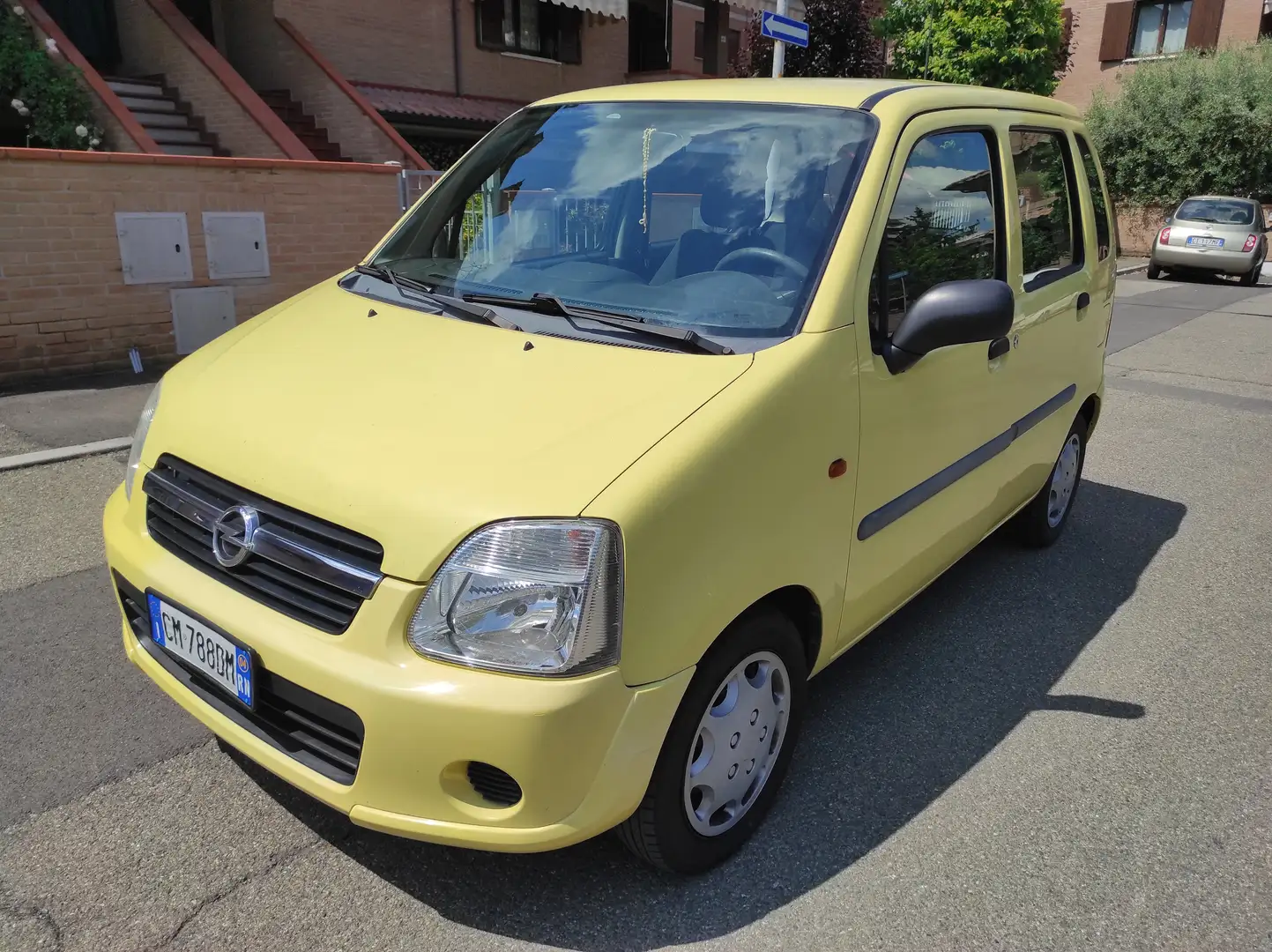 Opel Agila Agila 1.0 3 cil. Geel - 1