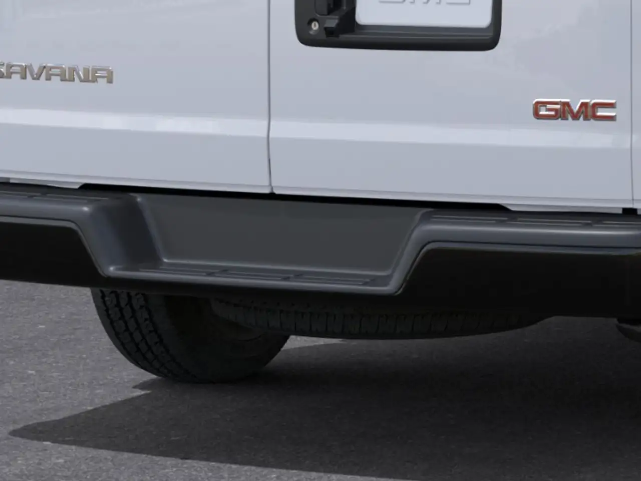 GMC Savana снимка GMC Savana