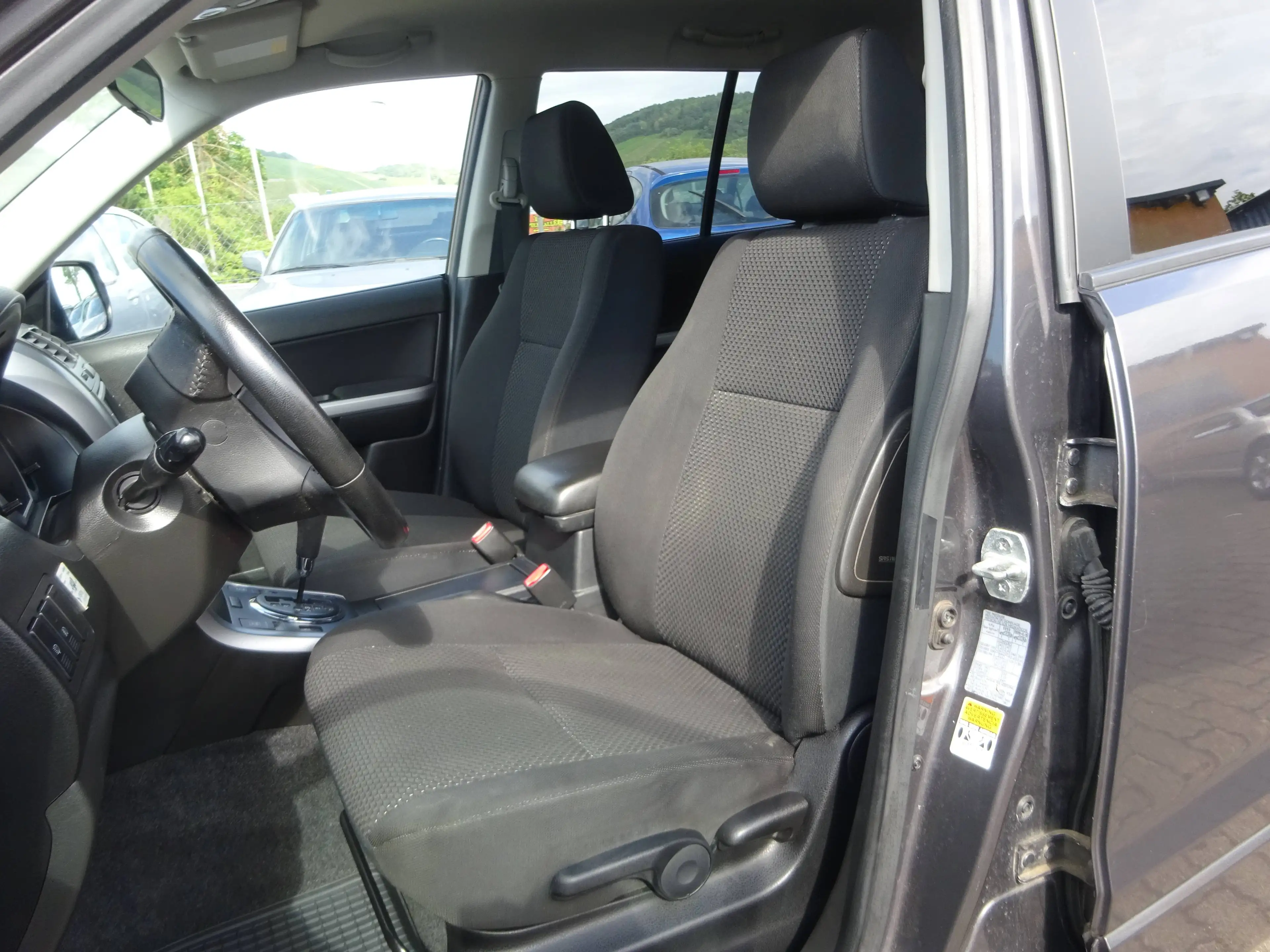 Suzuki Grand Vitara Grand Vitara 2.4 Automatik 4x4  Euro 5 Tüv 6/27 Super zustand — photo 10