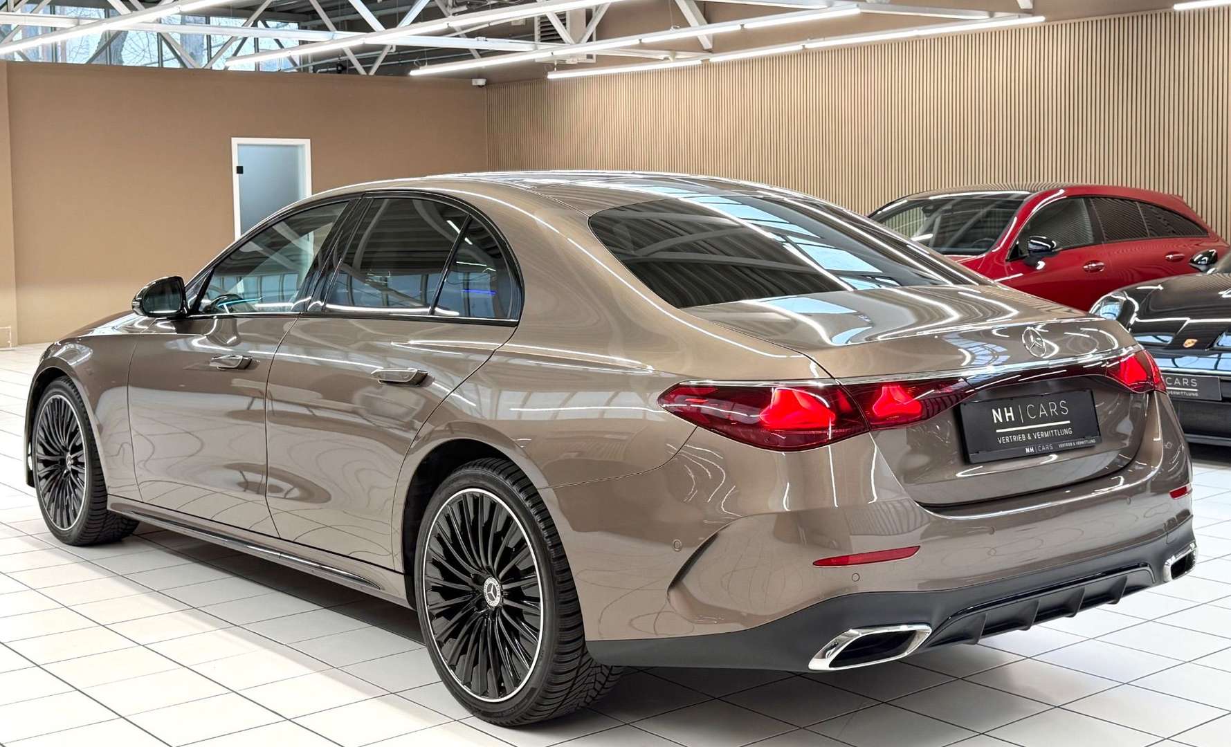 Mercedes Classe E 220 AMG-Line -  - Joinsteer - #3