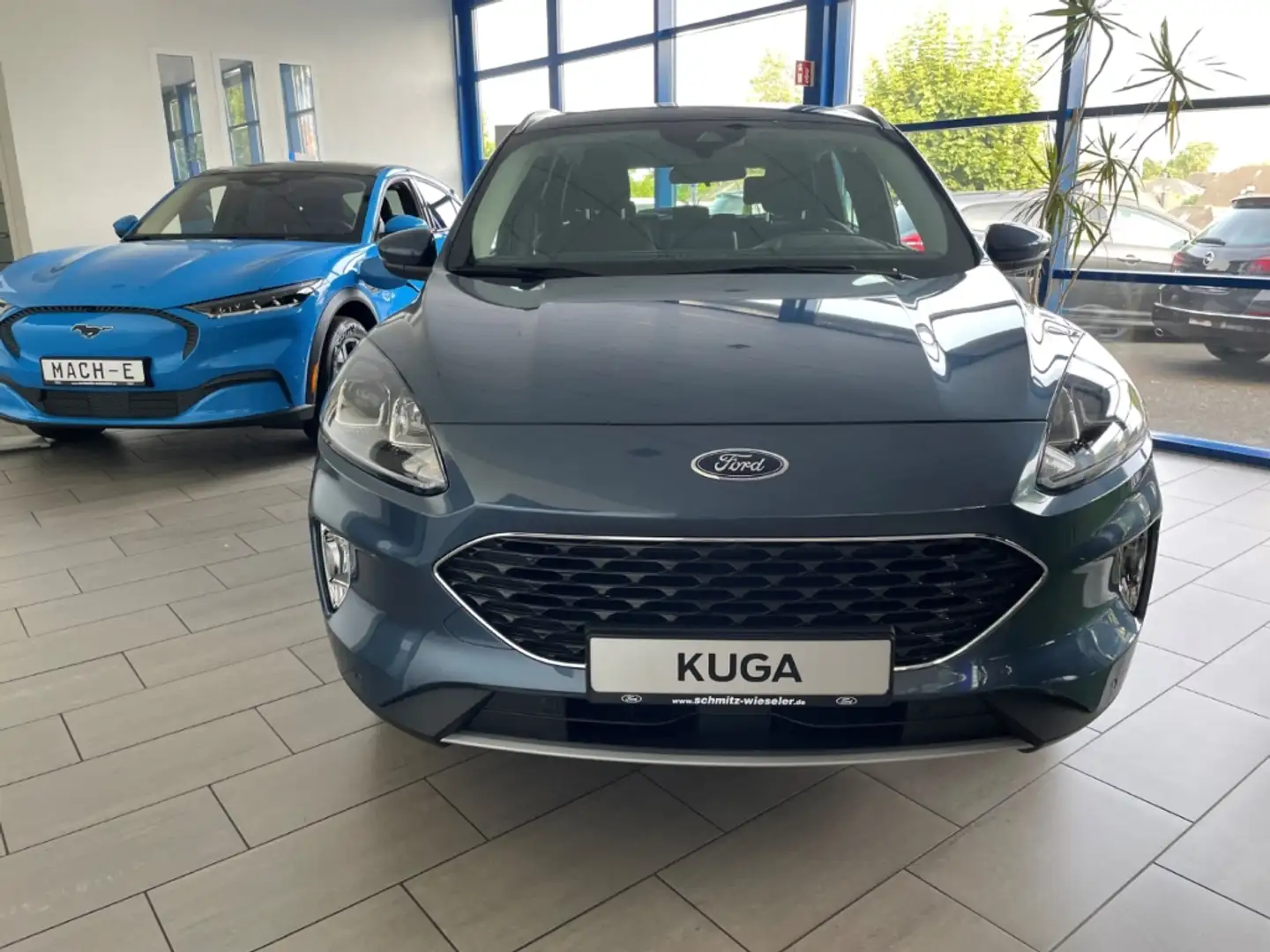 Ford Kuga Cool & Connect 1.5 EcoBoost 150PS Navi Lager Azul - 2