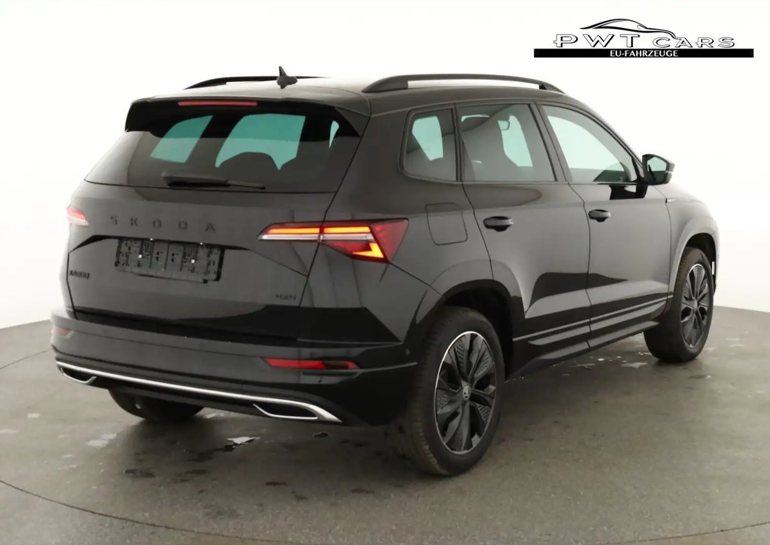 Skoda Karoq Sportline 4x4 2.0 TDI DSG Sportline, AHK, Navi,... Schwarz - 2