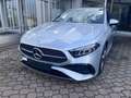 Mercedes-Benz A 200 d AMG Line Premium auto Zilver - thumbnail 3