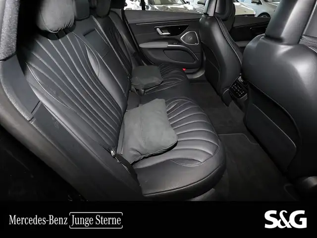 Mercedes-Benz EQS view 10
