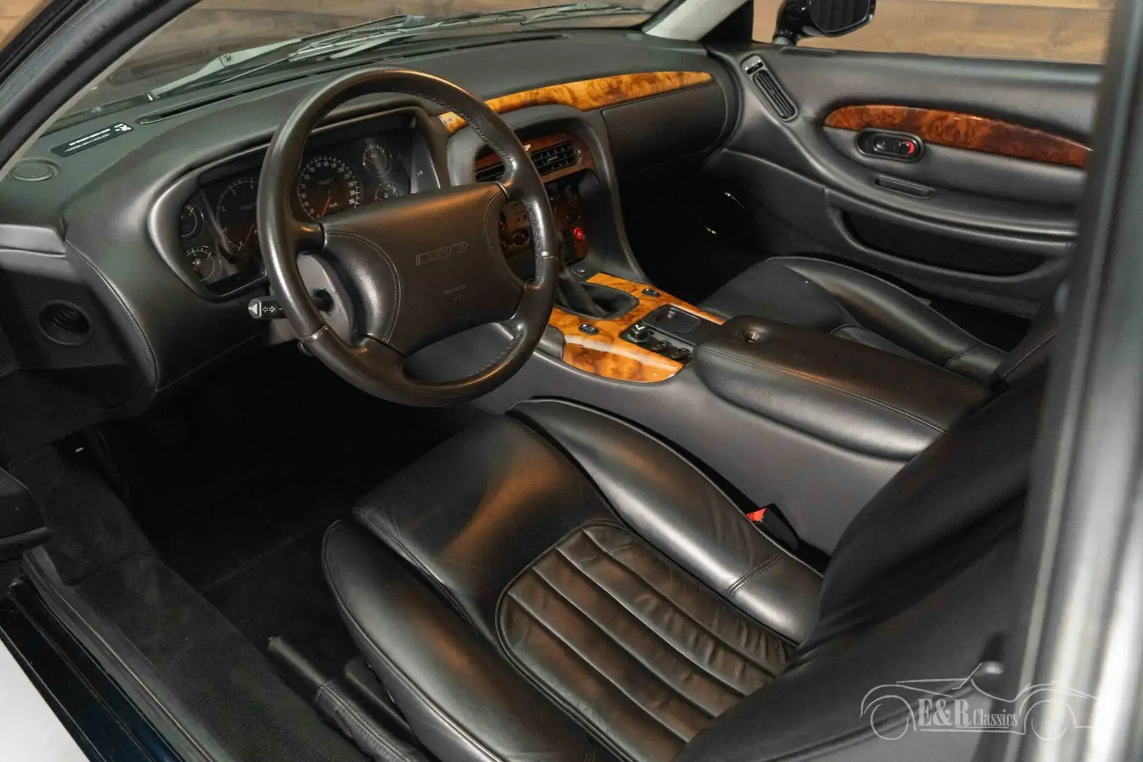 Aston Martin DB7 Coupe Синий - 2
