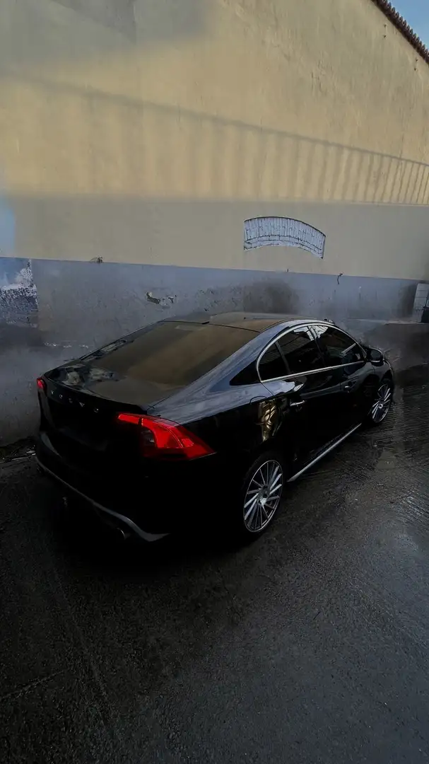 Volvo S60 2.0 d3 Geartronic R-Design - 2