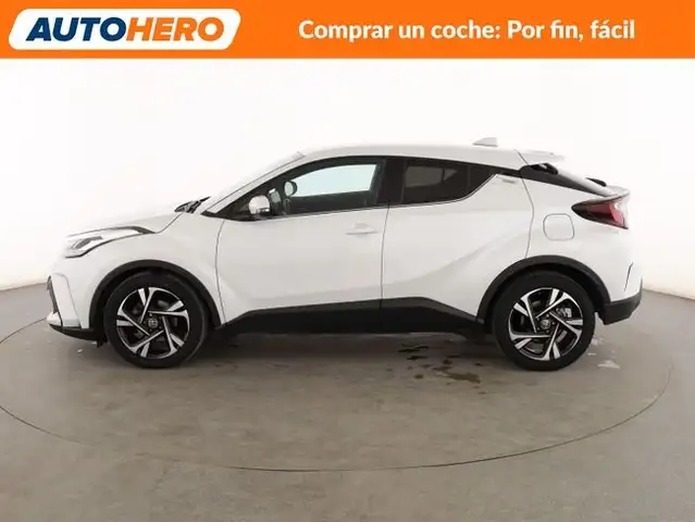 Toyota C-HR view 3
