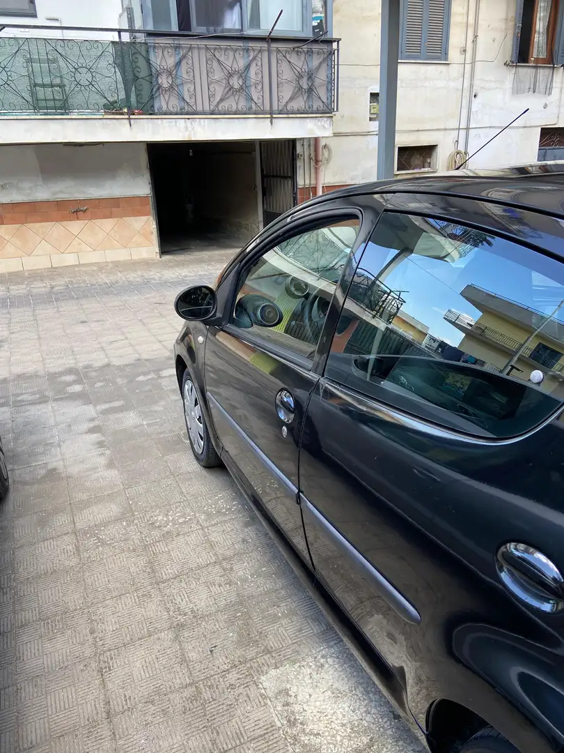 Peugeot 107 107 5p 1.4 hdi Plaisir Nero - 1