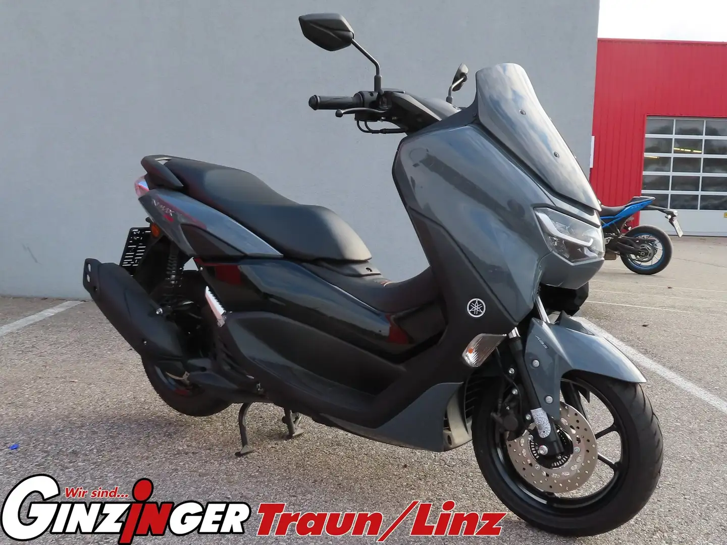 Yamaha NMAX Zwart - 1
