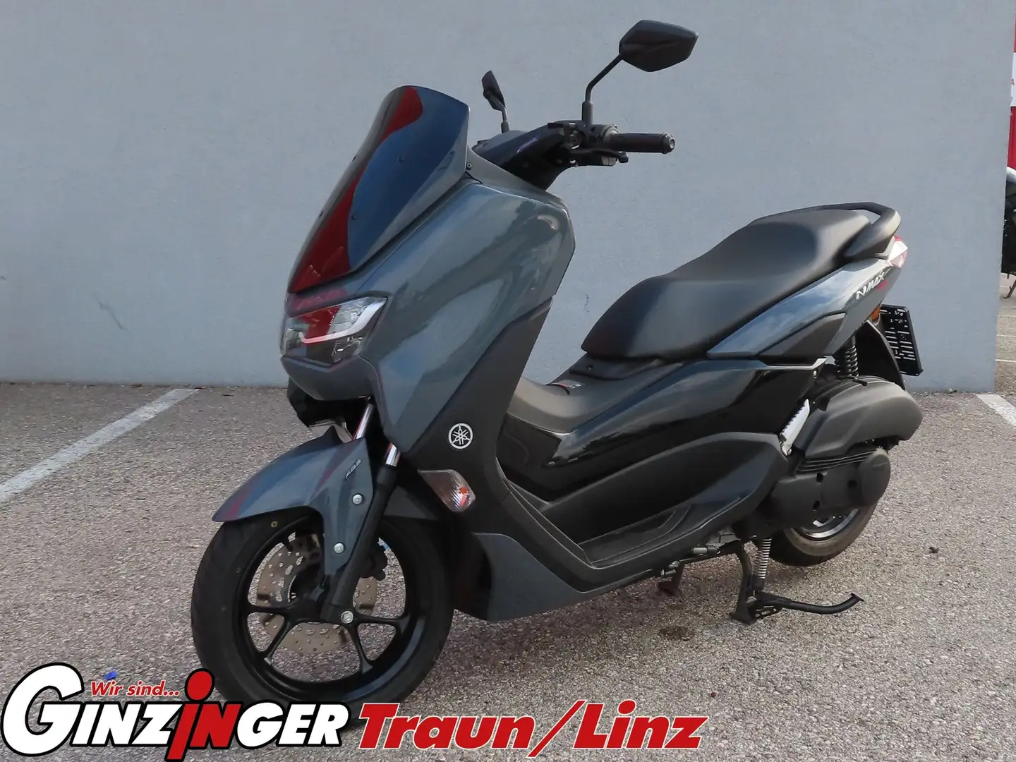 Yamaha NMAX Zwart - 2