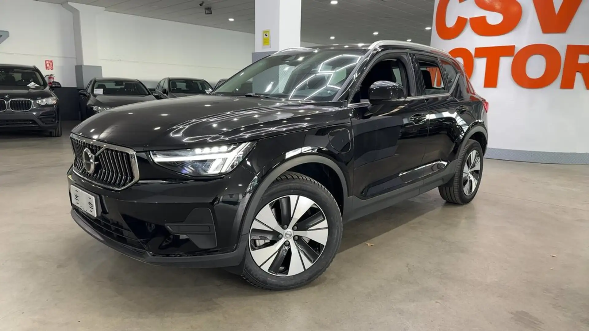 Volvo XC40 T4 Recharge Essential Aut. - 2