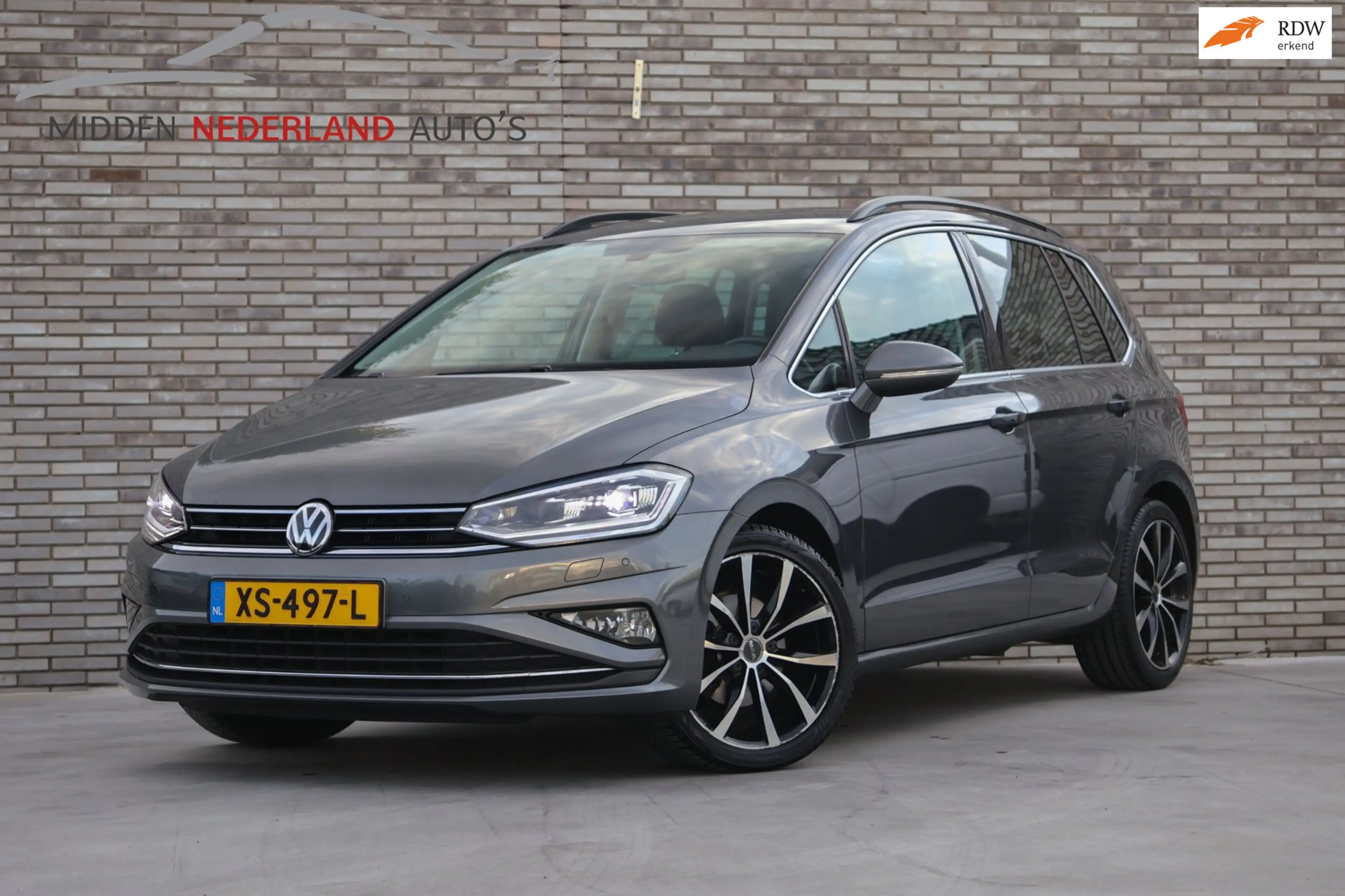 Volkswagen Golf Sportsvan 1.5 TSI ACT Highline * AUTOMAAT * CAMERA * STOELVE