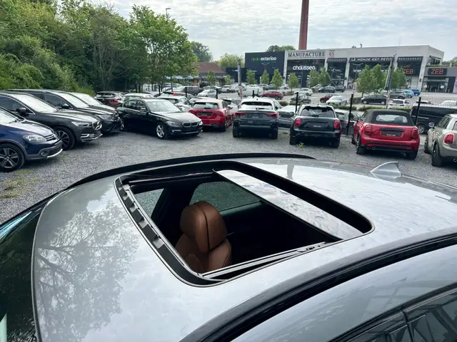 BMW X6 view 2