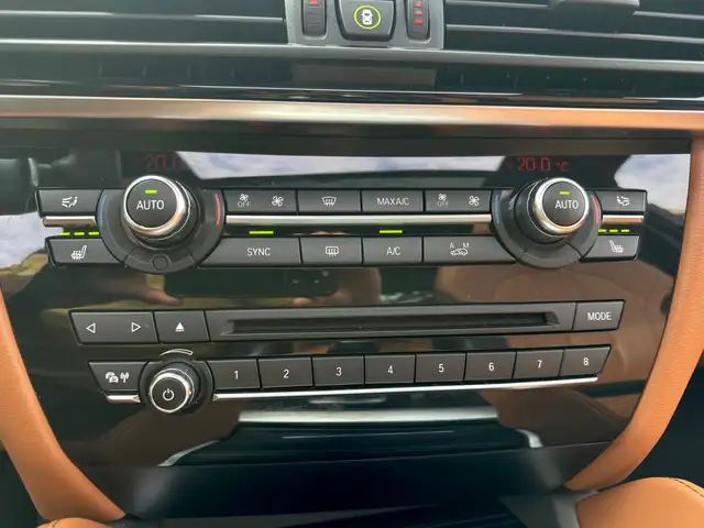 BMW X6 view 15