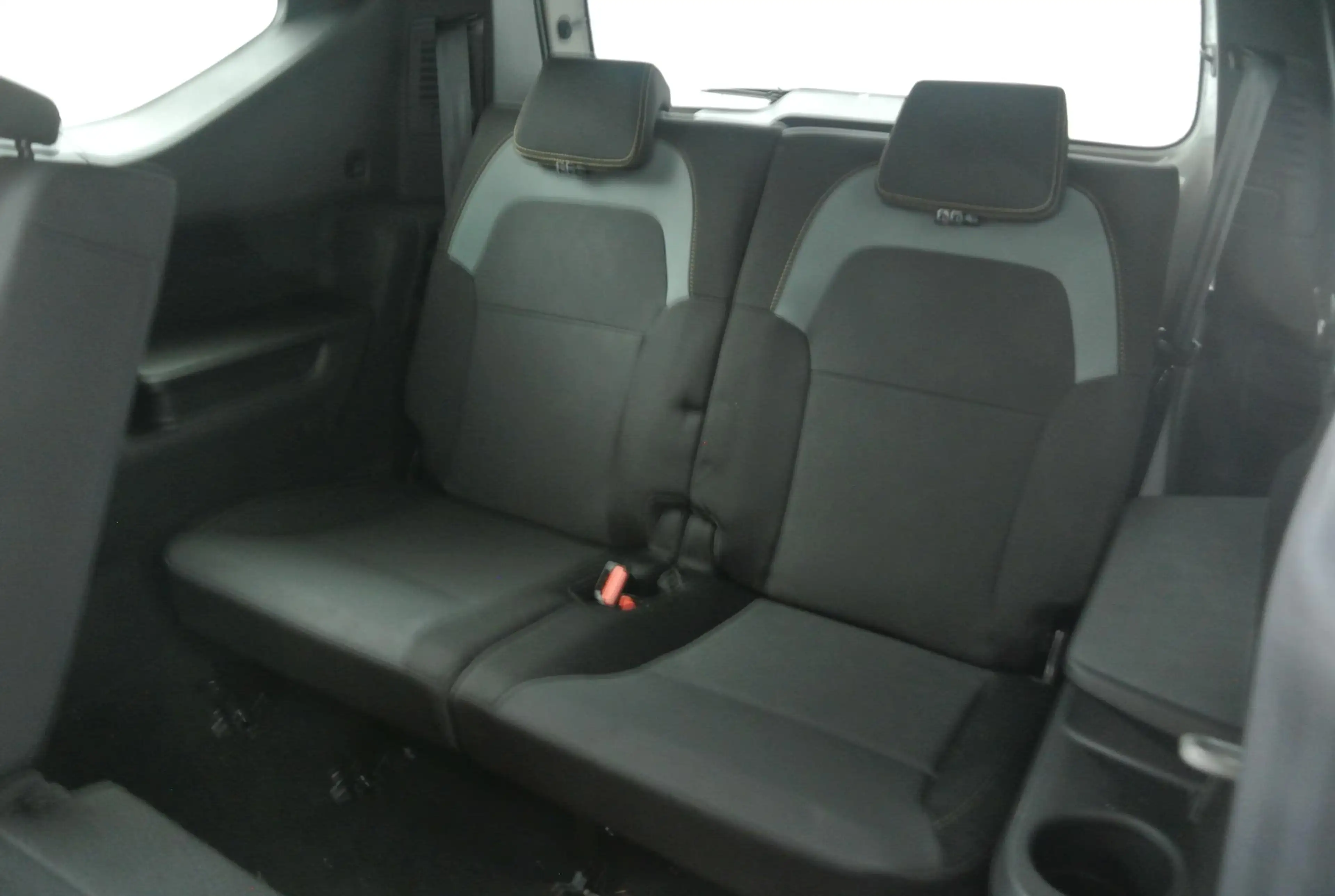 Dacia Jogger 1.8 hybrid 155 extreme 7p. | Pack Winter | Pack Dr — photo 11
