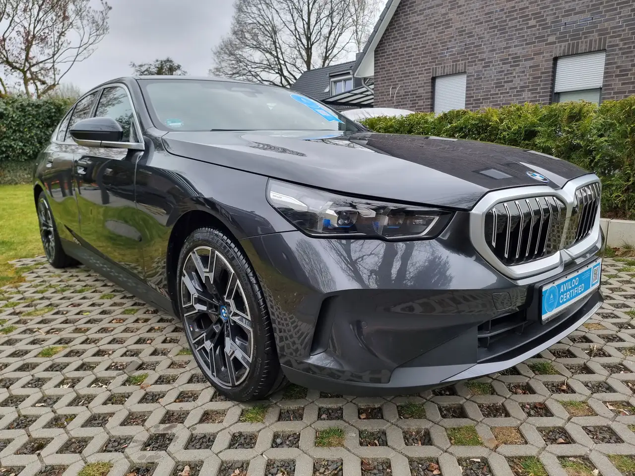BMW i5 i5 eDrive 40, 360° Cam, Pano, Sitzklima, B&W 7
