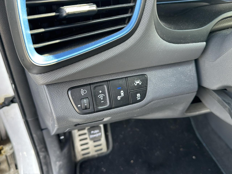 Hyundai IONIQ Premium Hybrid Bluetooth Navi Vollleder — photo 12