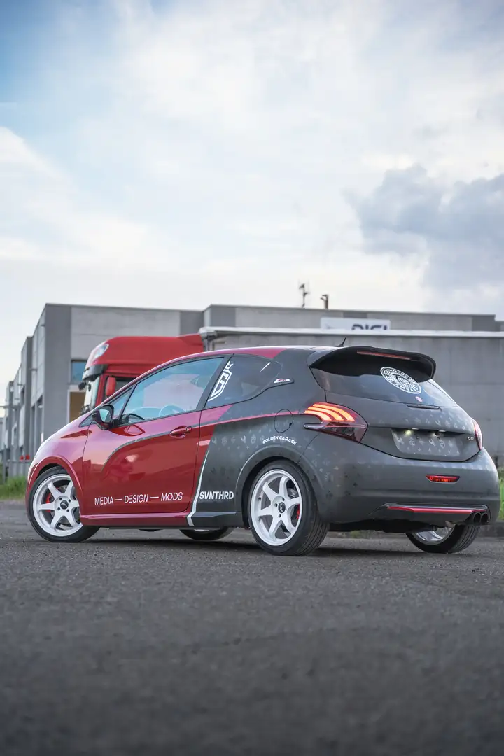 Peugeot 208 3p 1.6 thp 16v Gti 200cv - 2