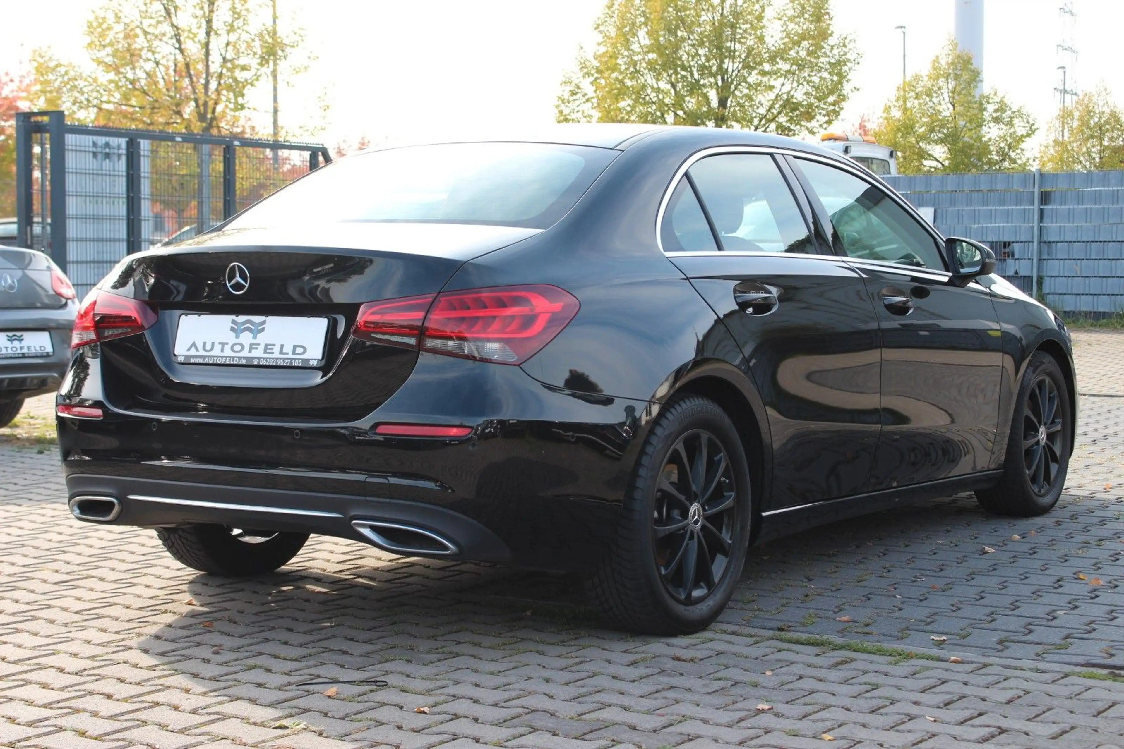 Mercedes-Benz A 180 /VOLL SHEFT/KLIMA/SHZ/PDC/TEMP/NAVI/8FACH/ — photo 5