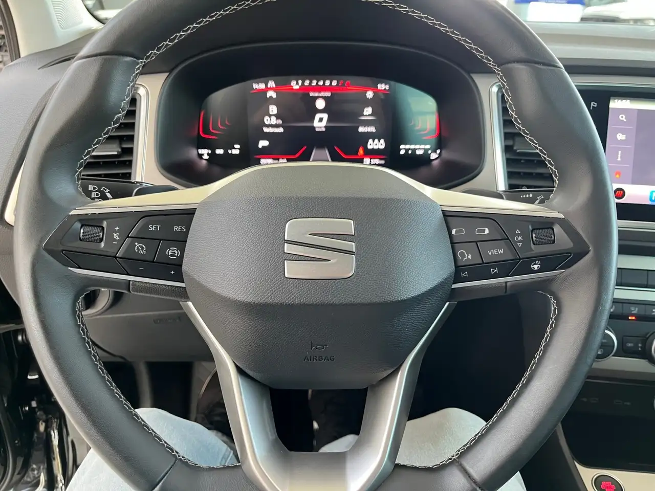 SEAT Ateca Xperience 1.5 TSI DSG Tempomat+Navigation 17