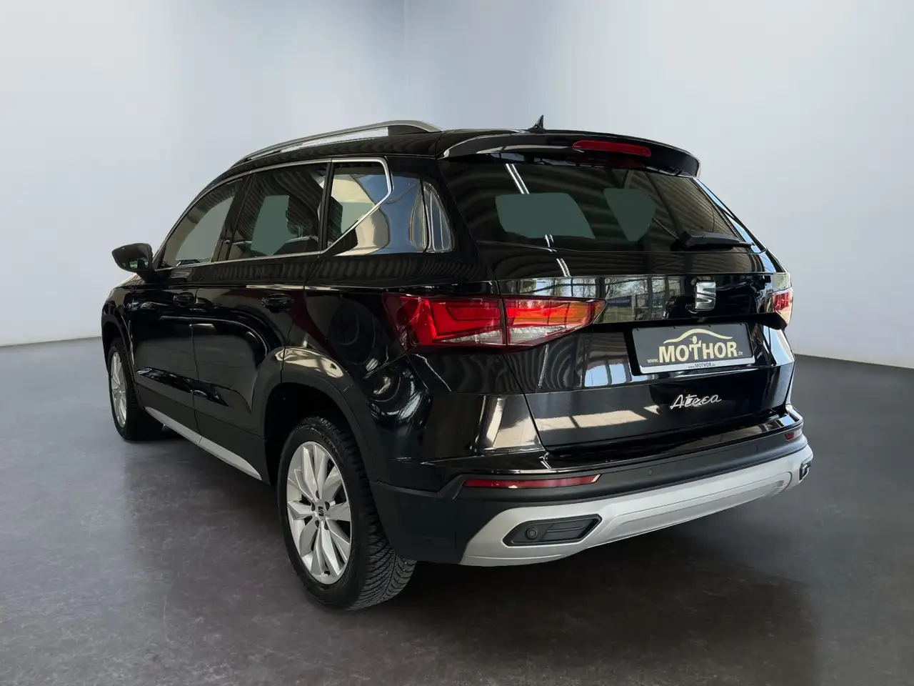SEAT Ateca Xperience 1.5 TSI DSG Tempomat+Navigation 4