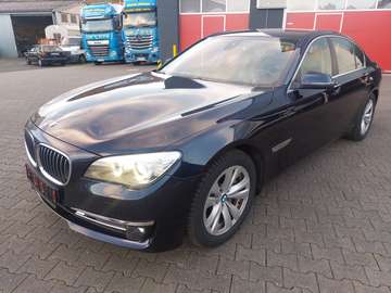 740i