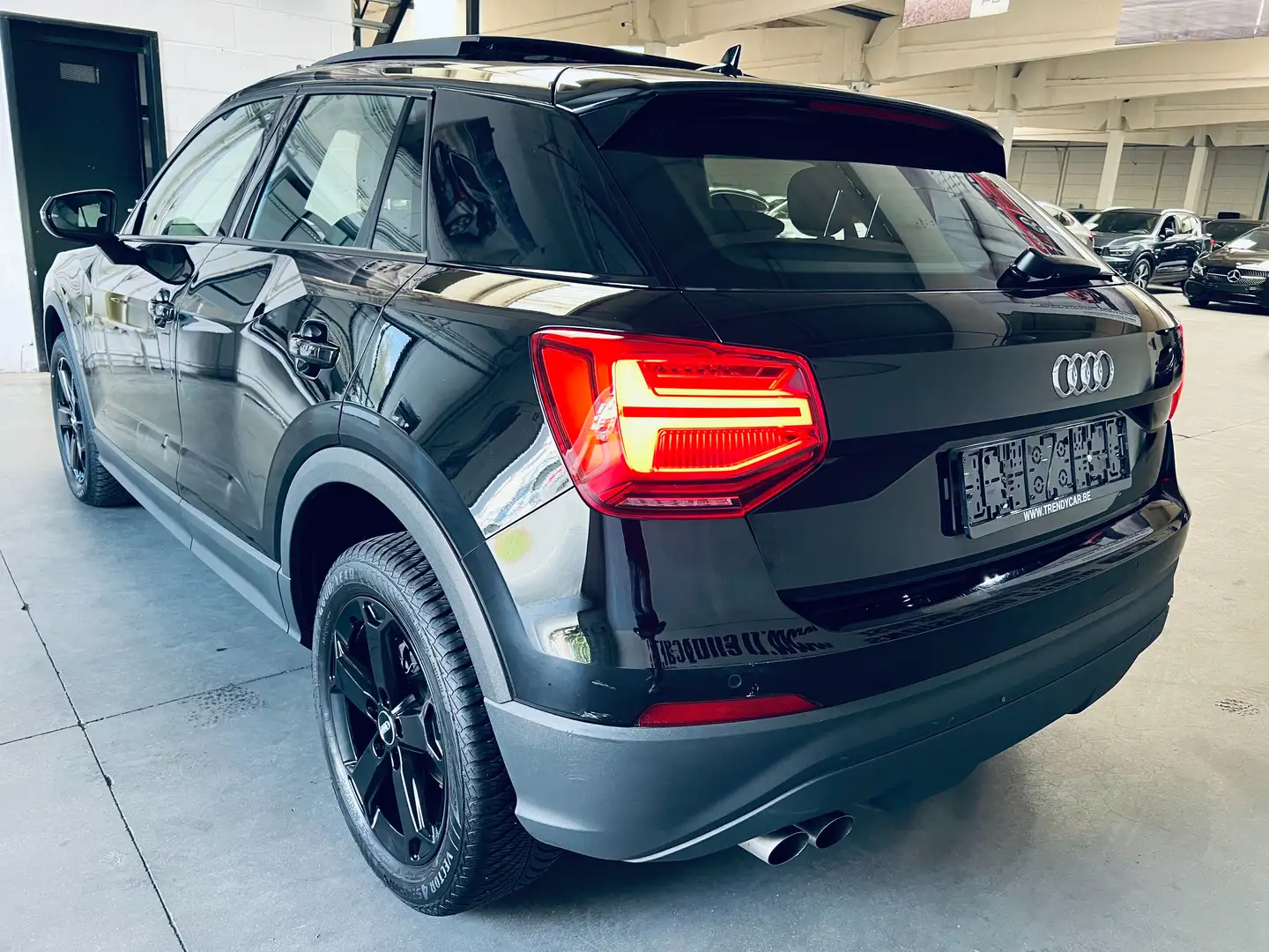 Audi Q2 1.4 TFSI c.o.d Sport S tronic+TOE+LED+GARANTIE Zwart - 2